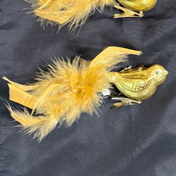 Set of Four Gold Bird Glittery Clip on Glass Ornaments with Feathers - Picture 1 of 8